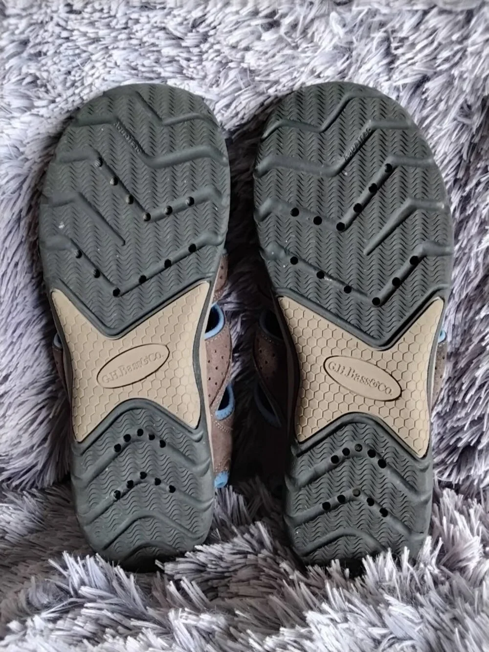 Bass Brand Leather and Mesh Closed Toe Mens Hiking Sandal, 10.5 M